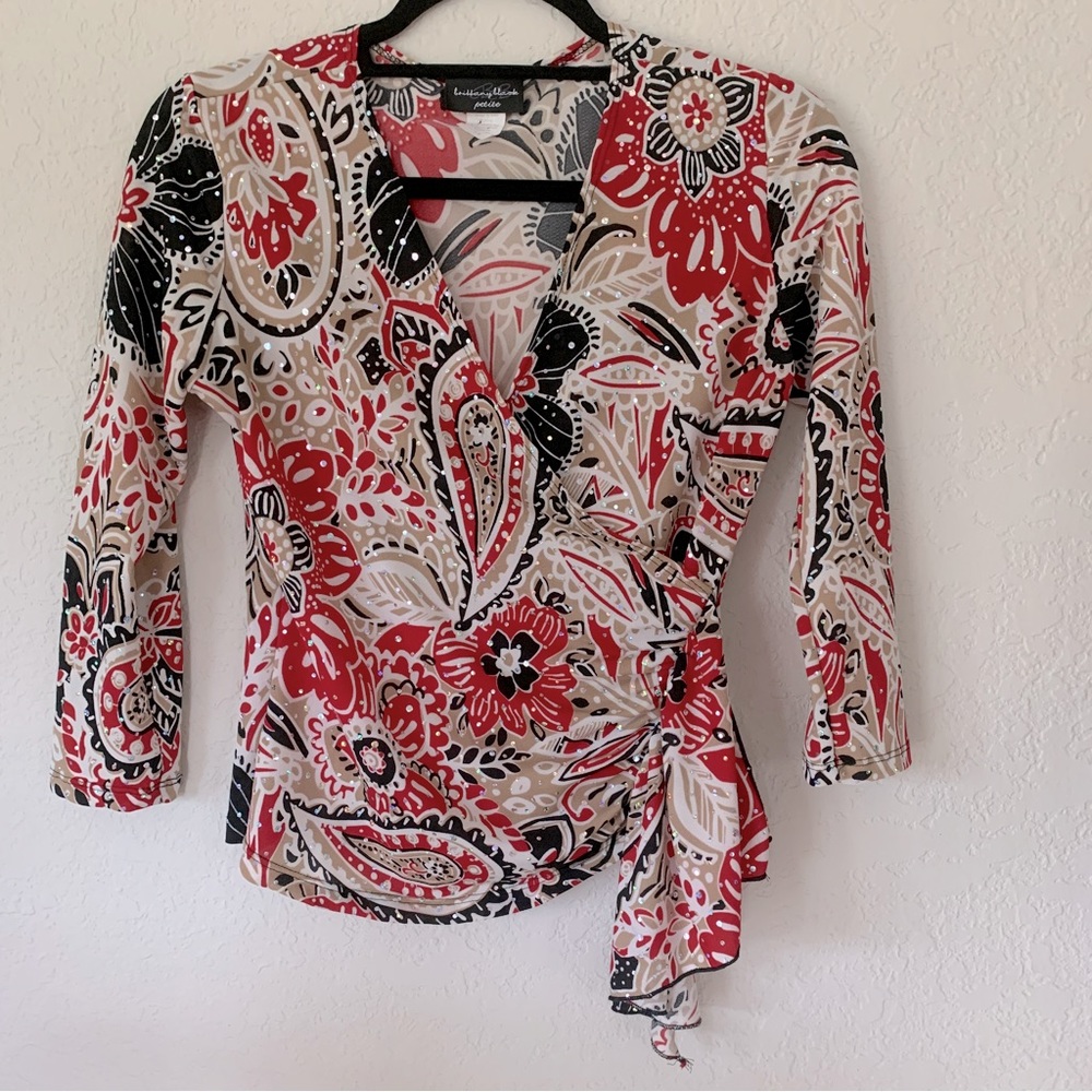 Brittany Black petites lovely top